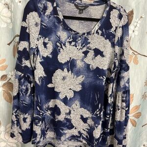 Simply Vera Vera Wang Navy and Gray Floral Long Sleeve Top